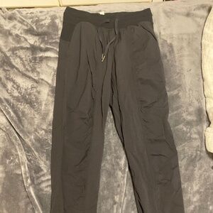 Lululemon black dance studio jogger 4
